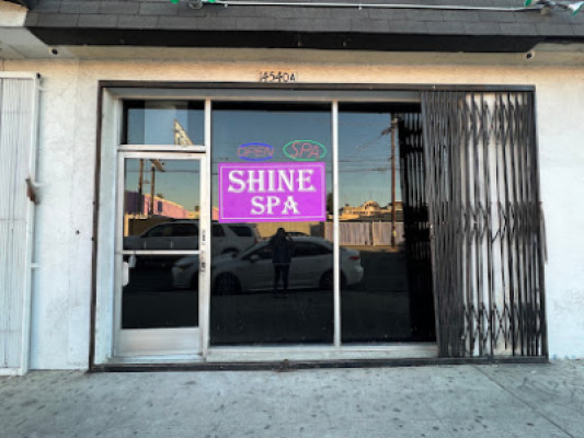 SHINE SPA
