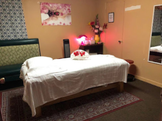 Jasmine Massage