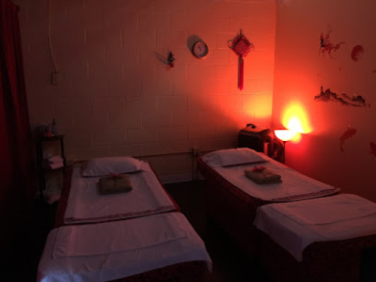 H.S. Ong Feet Massage