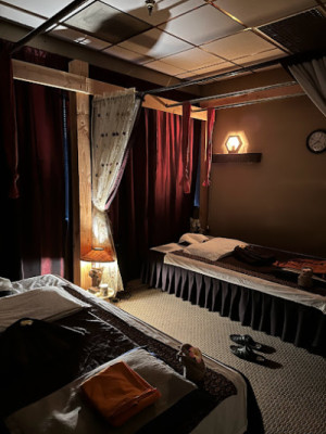 Tik Thai Spa and Massage