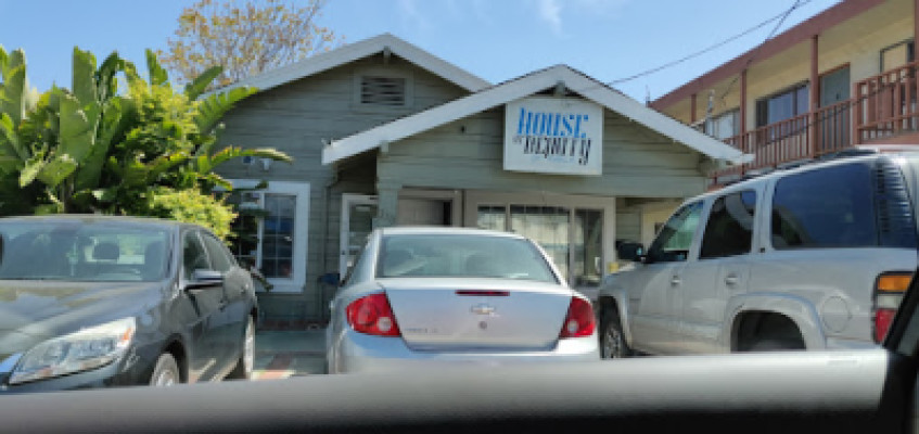 Holiday Health Spa