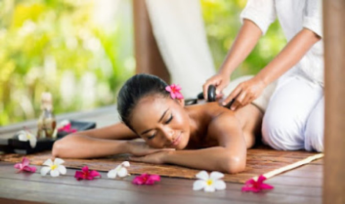 Wonderful Asian Massage